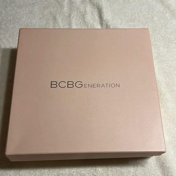 BCBG Generation Mystic heels. Worn once. In good condition - Picture 5 of 6